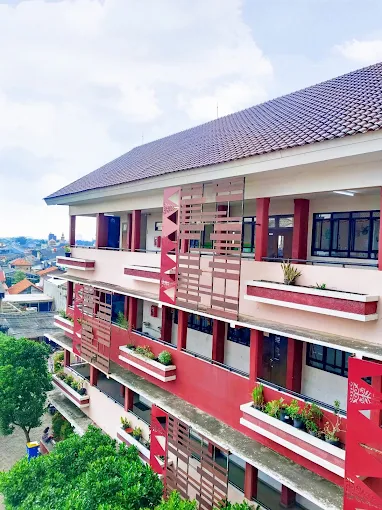 Gedung Pembelajaran Modern & Terbuka